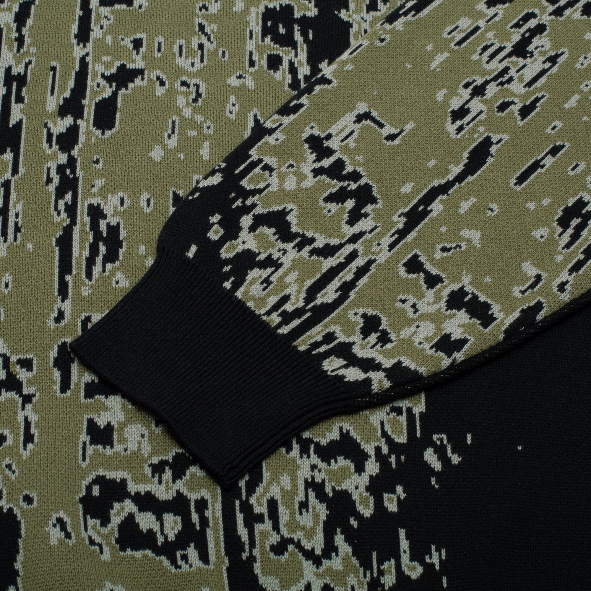 GX1000 - Forest Jacquard Knit Sweater "Black"