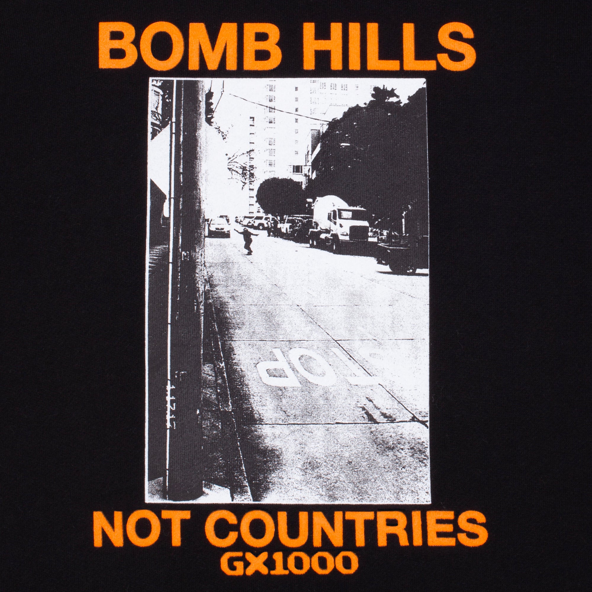 GX1000 - BOMB HILLS HOODIE "Black"