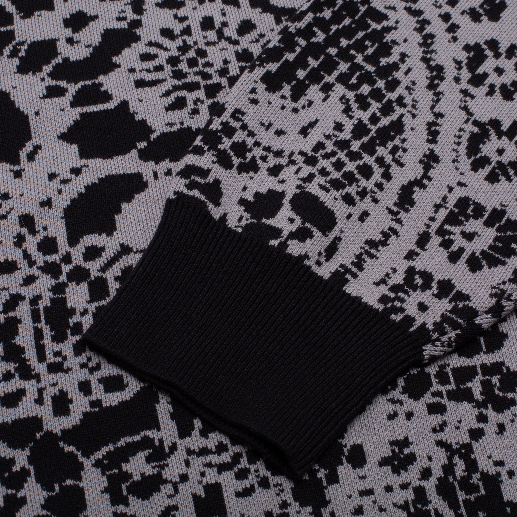 GX1000 - Jacquard Knit Sweater Laced "Gray"
