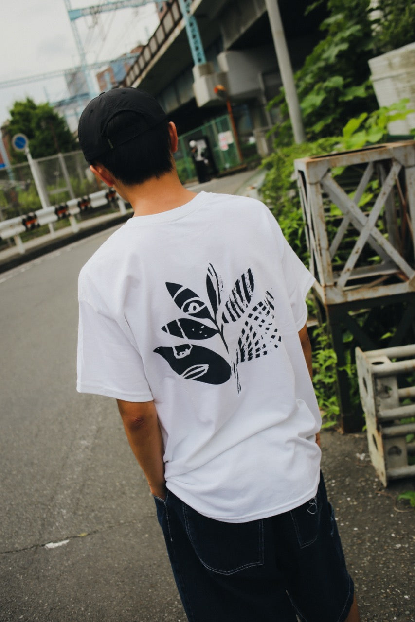 MAGENTA SKATEBOARDS - FEMME TEE "White"