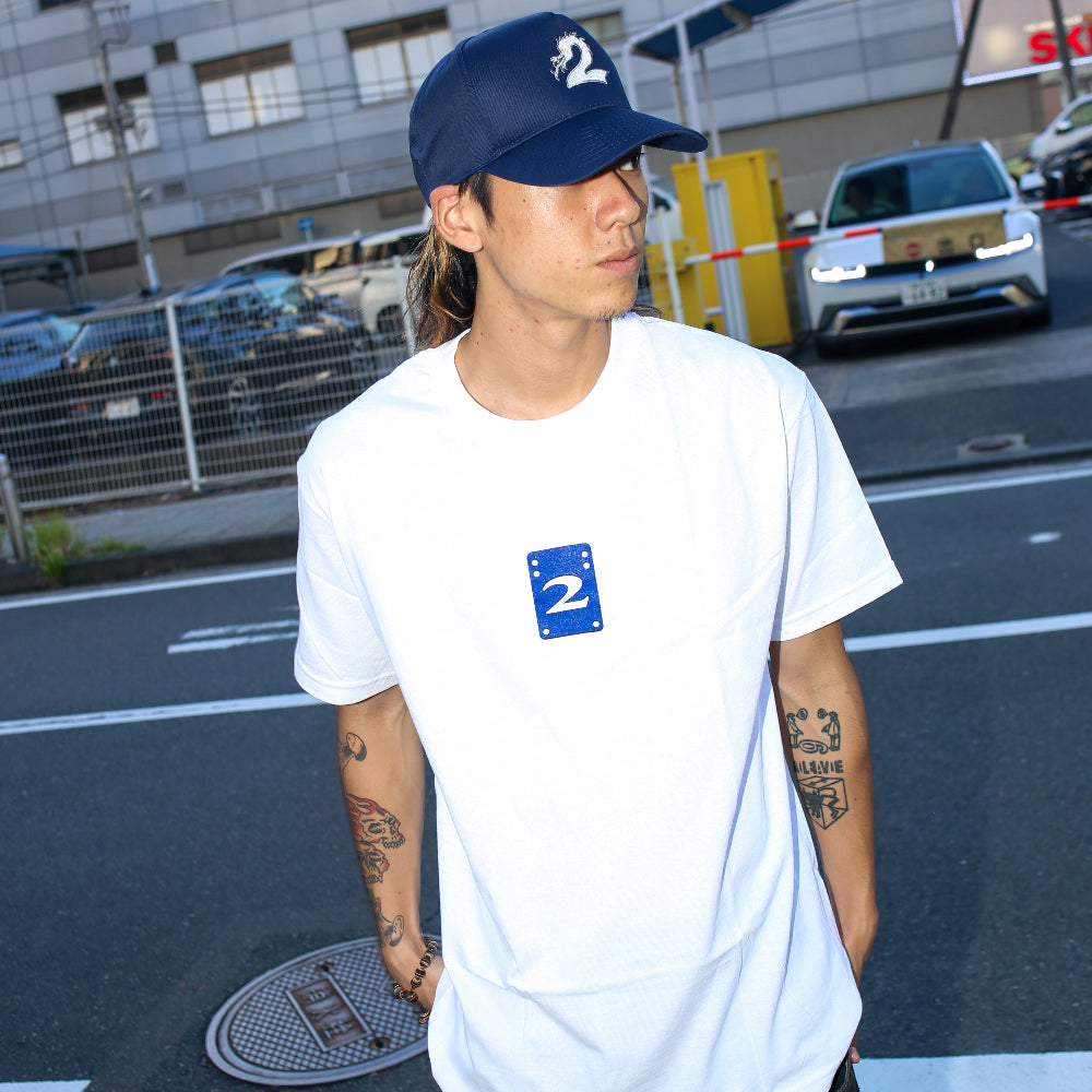 2 RISER PADS - Logo Tee "White"