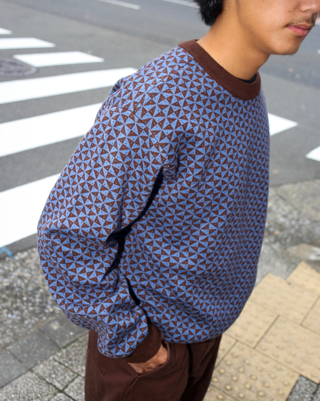 QUASI - Trig Sweater "Blue"