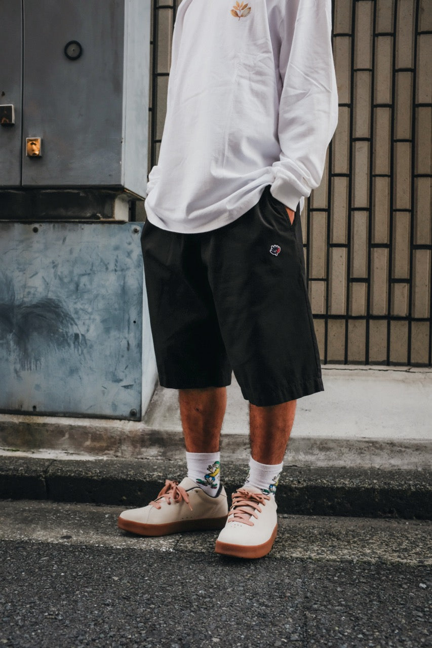 MAGENTA SKATEBOARDS - LOOSE SHORTS RIPSTOP "BLACK"