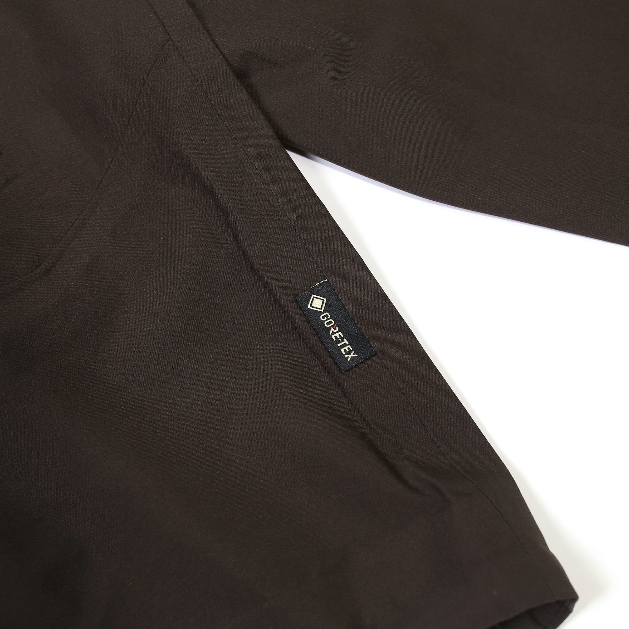 LACQUER - GORE-TEX Shell Jacket "Dirty Black"