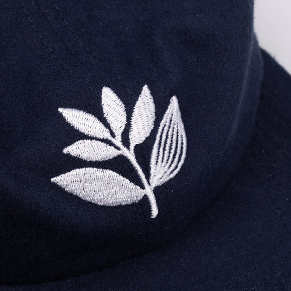 MAGENTA SKATEBOARDS - LEAGUE 6P HAT "Navy"