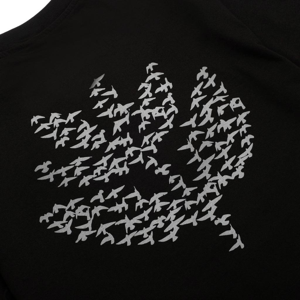 MAGENTA SKATEBOARDS  - MIGRATION TEE "BLACK"