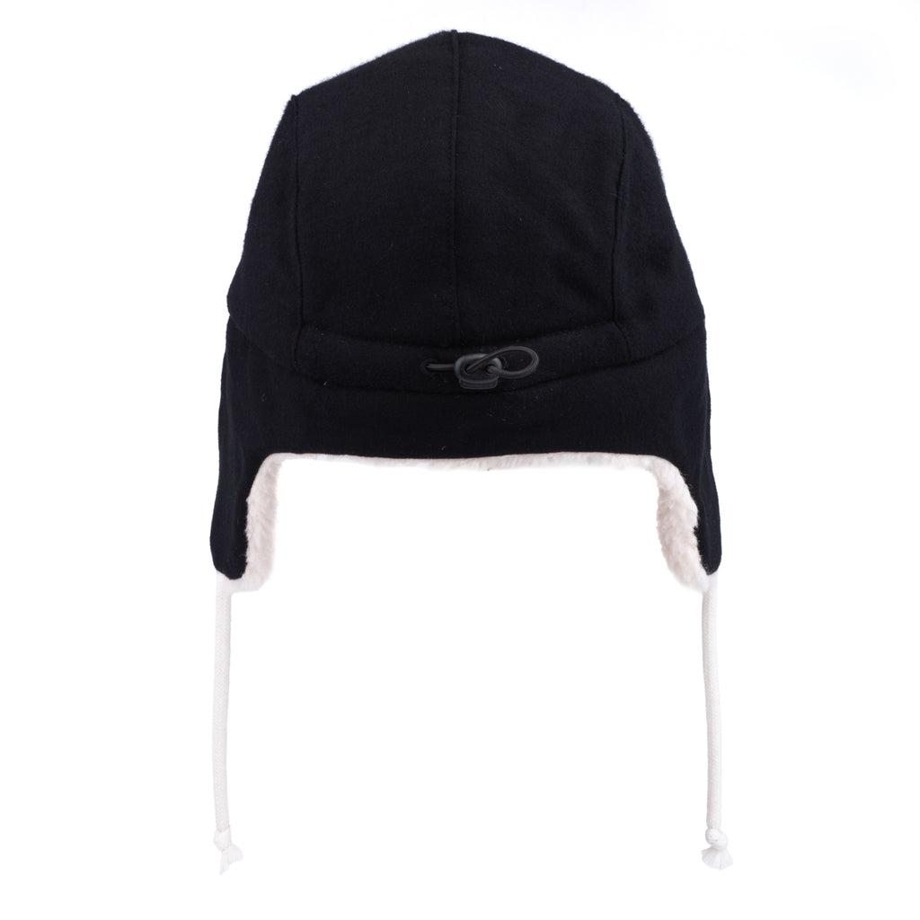 MAGENTA SKATEBOARDS − MTN FLAPS 5P HAT "Black"