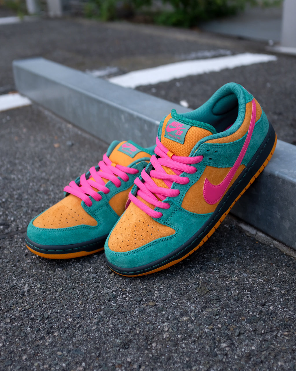 NIKE SB - DUNK LOW "Green Noise"
