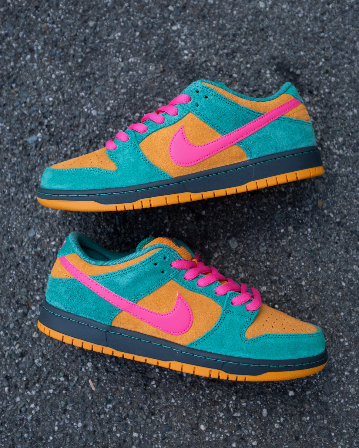 NIKE SB - DUNK LOW "Green Noise"