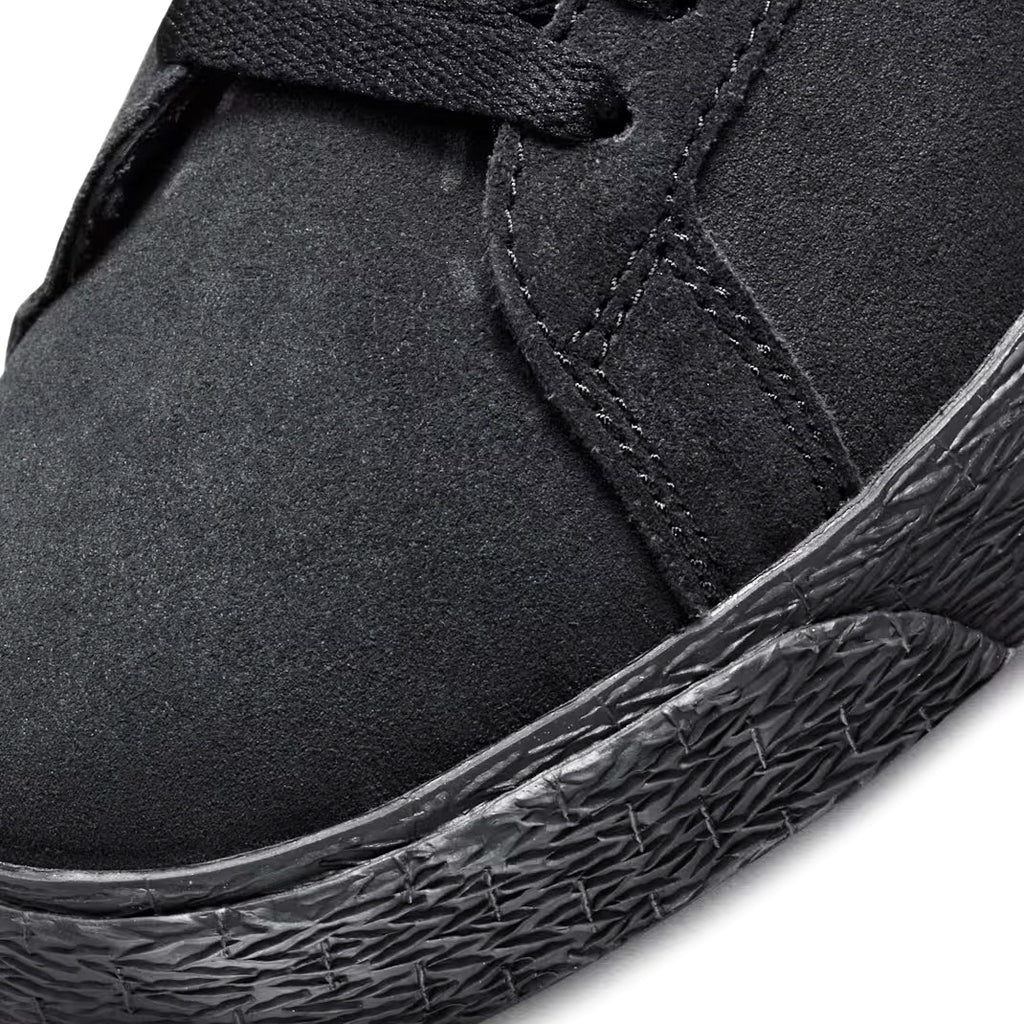 NIKE SB - ZOOM BLAZER MID "Black/White/Black"