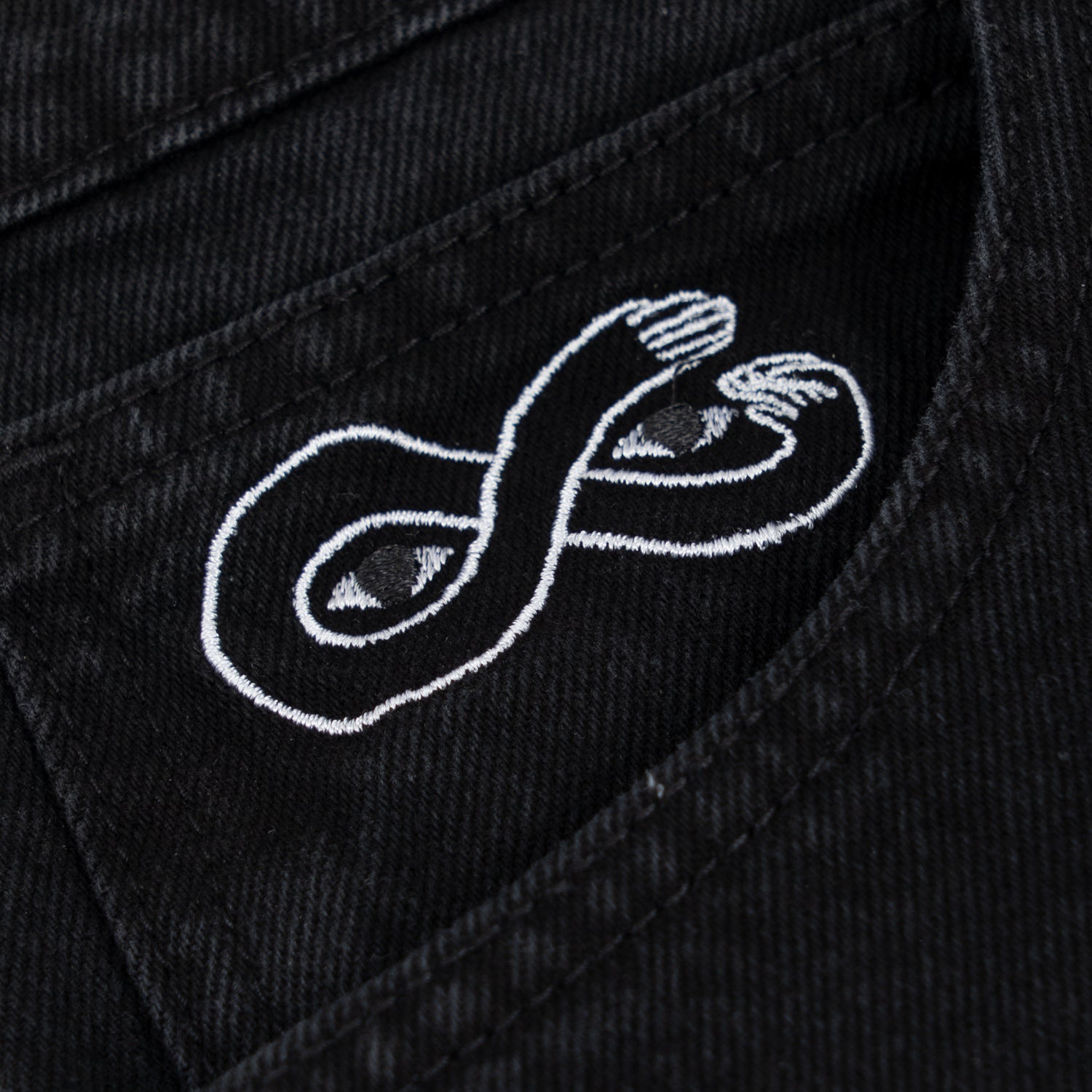 MAGENTA SKATEBOARDS − OG PANTS "Black"