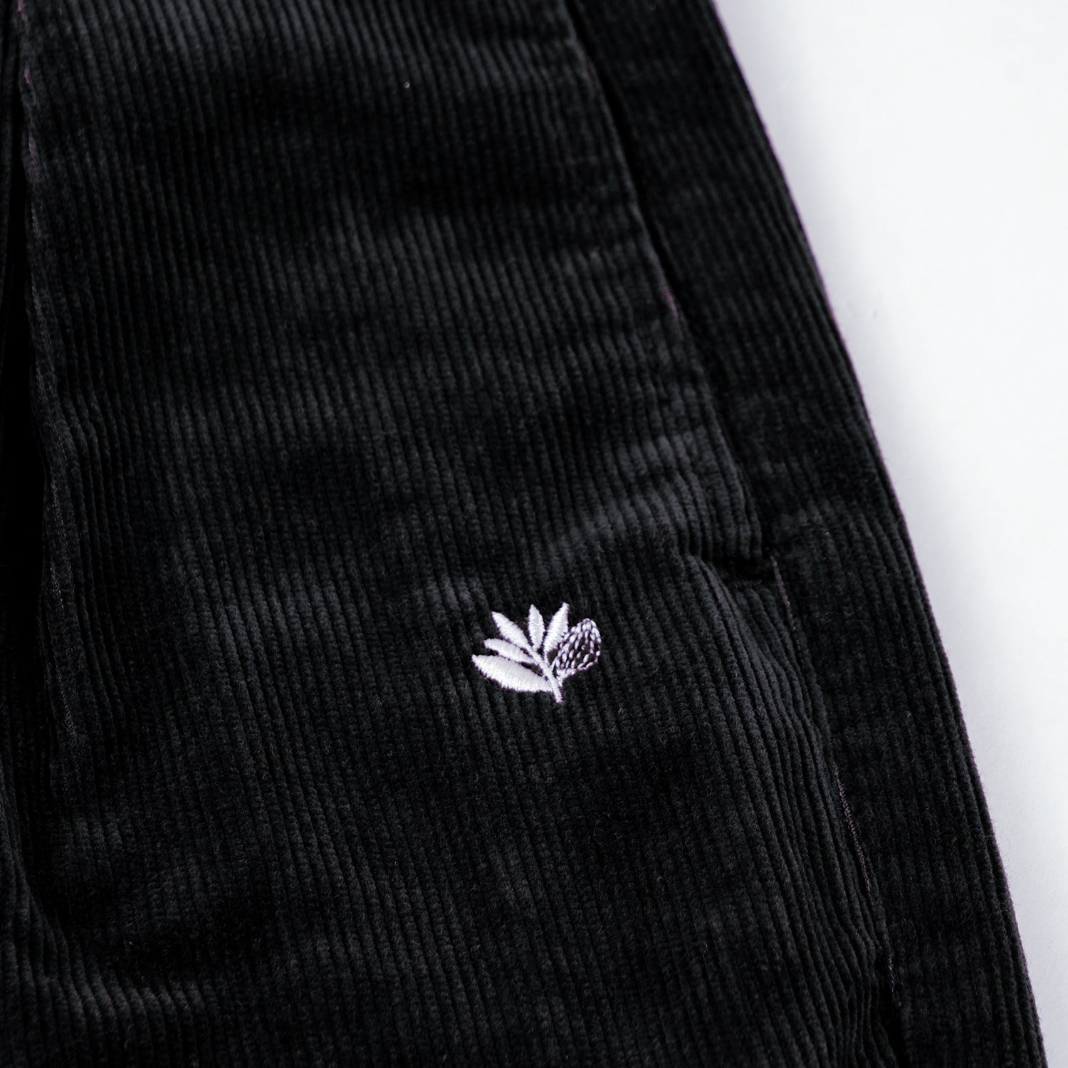 MAGENTA SKATEBOARDS - OG CHINO CORD "BLACK"