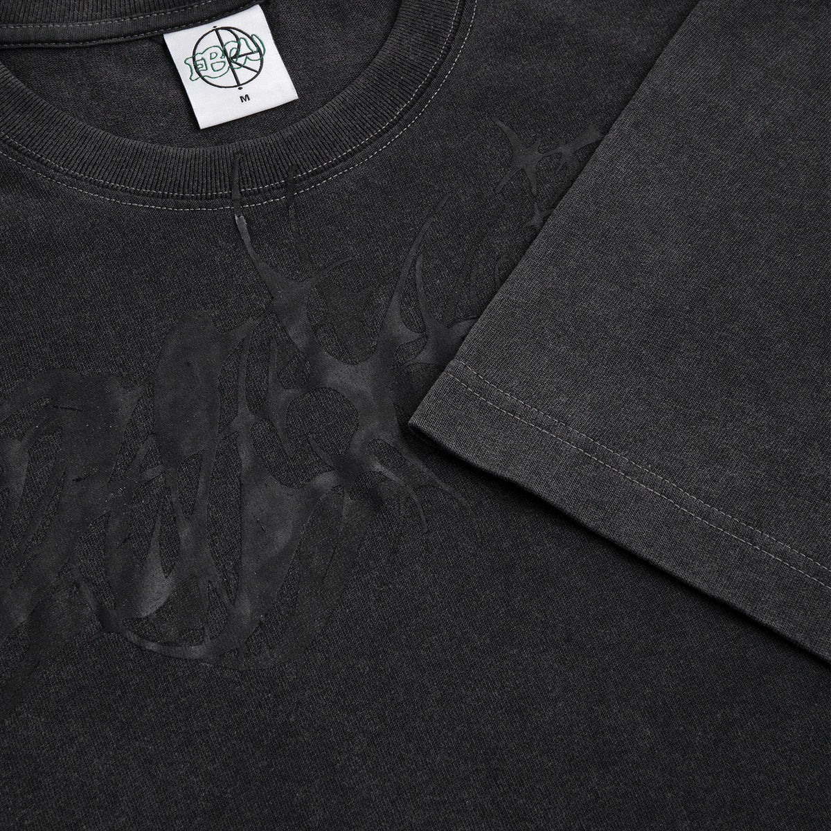 POLAR - Dari Tee | Tribal "Silver Black"