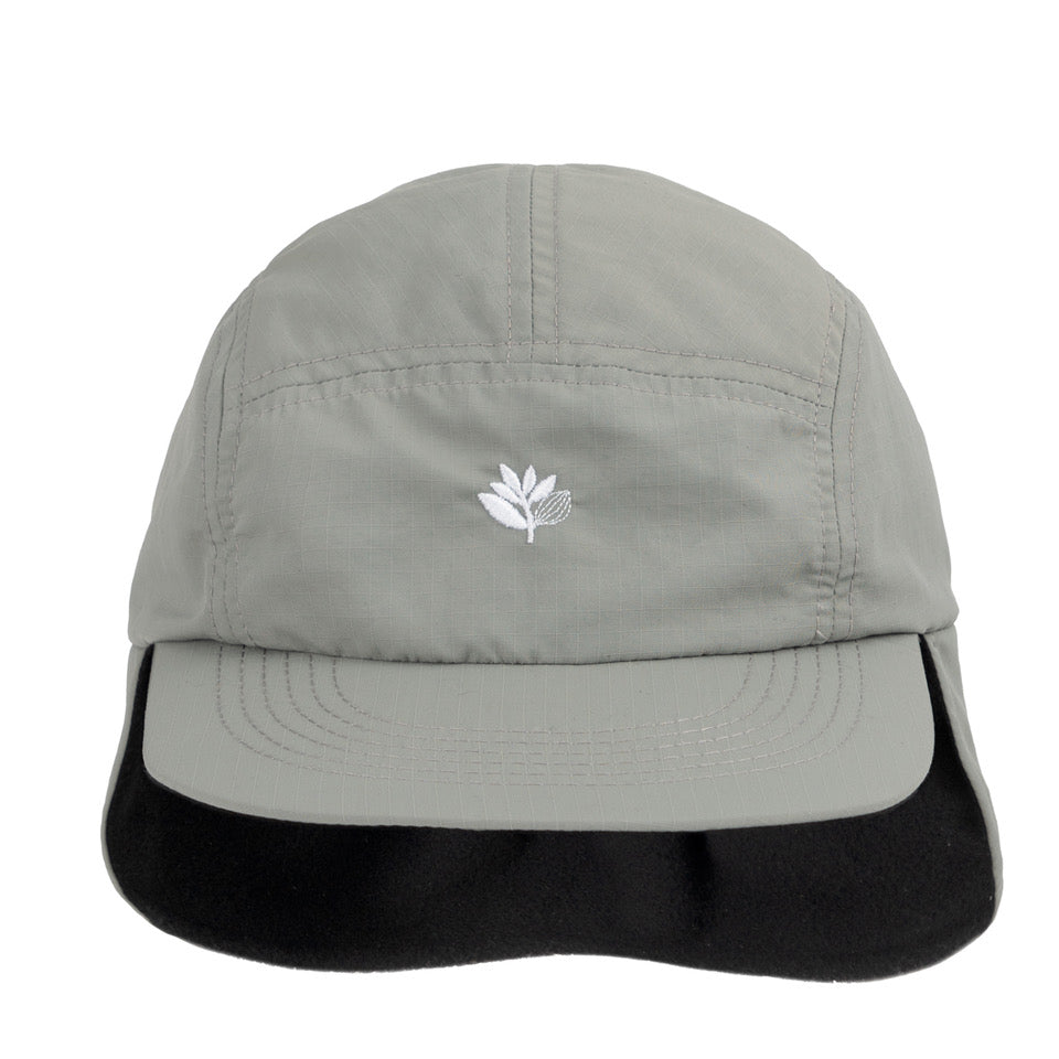 MAGENTA SKATEBOARDS - REVERSIBLE FLAP HAT "NATURAL / BLACK"