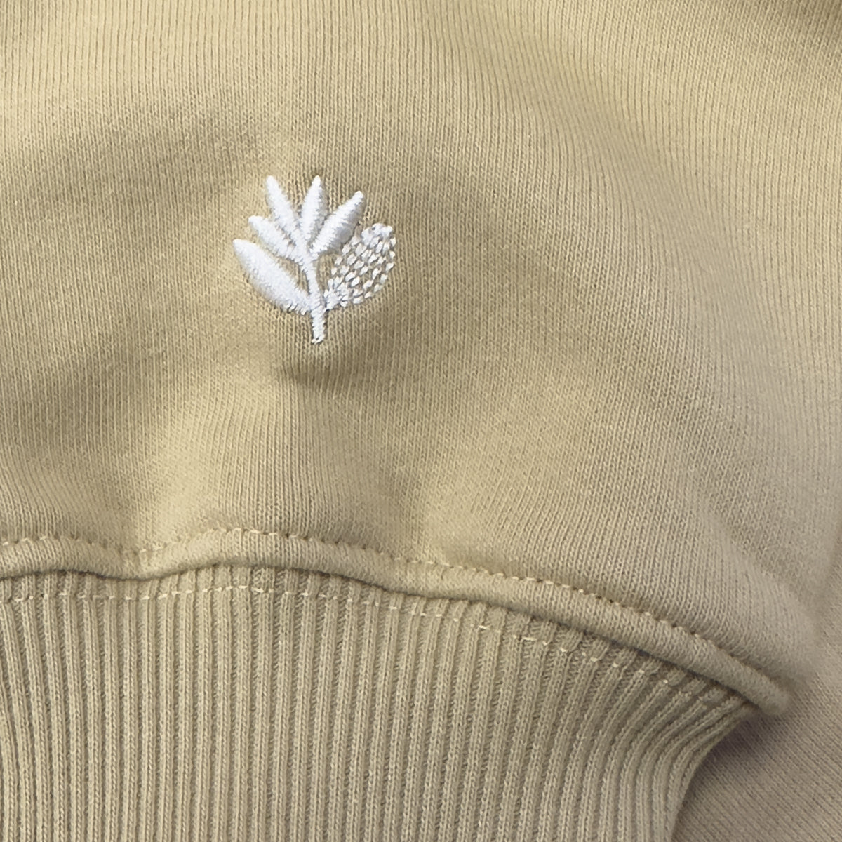 MAGENTA SKATEBOARDS - SCRIPT CREWNECK "Beige"