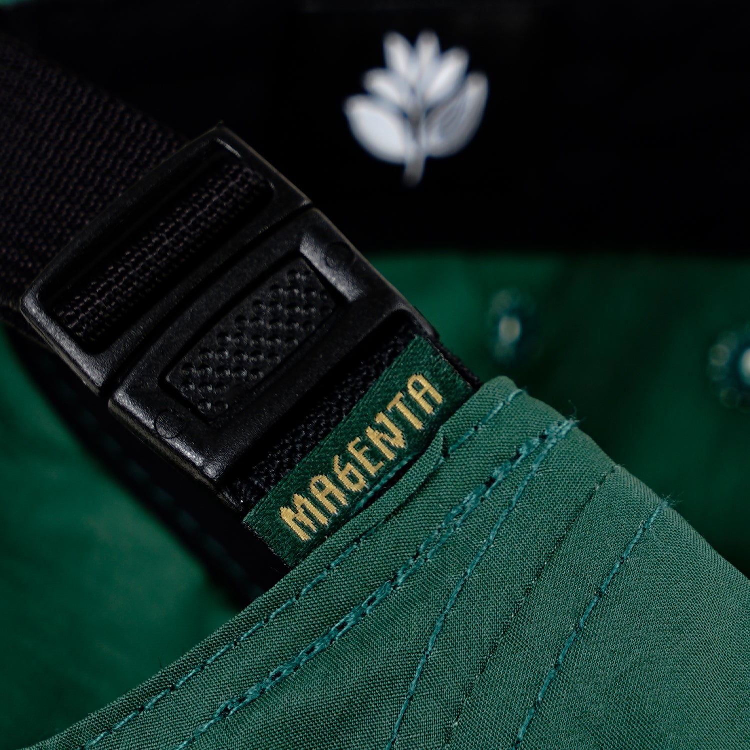 MAGENTA SKATEBOARDS - SMASH 5P HAT "Green"