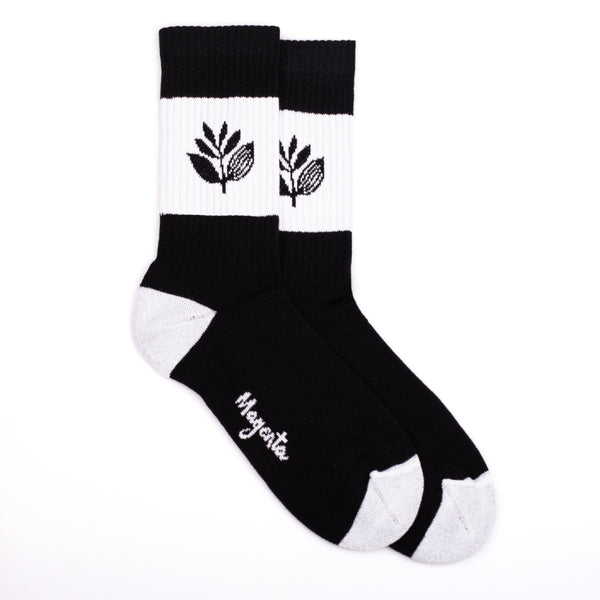 MAGENTA SKATEBOARDS - STRIPE SOCKS "Black"