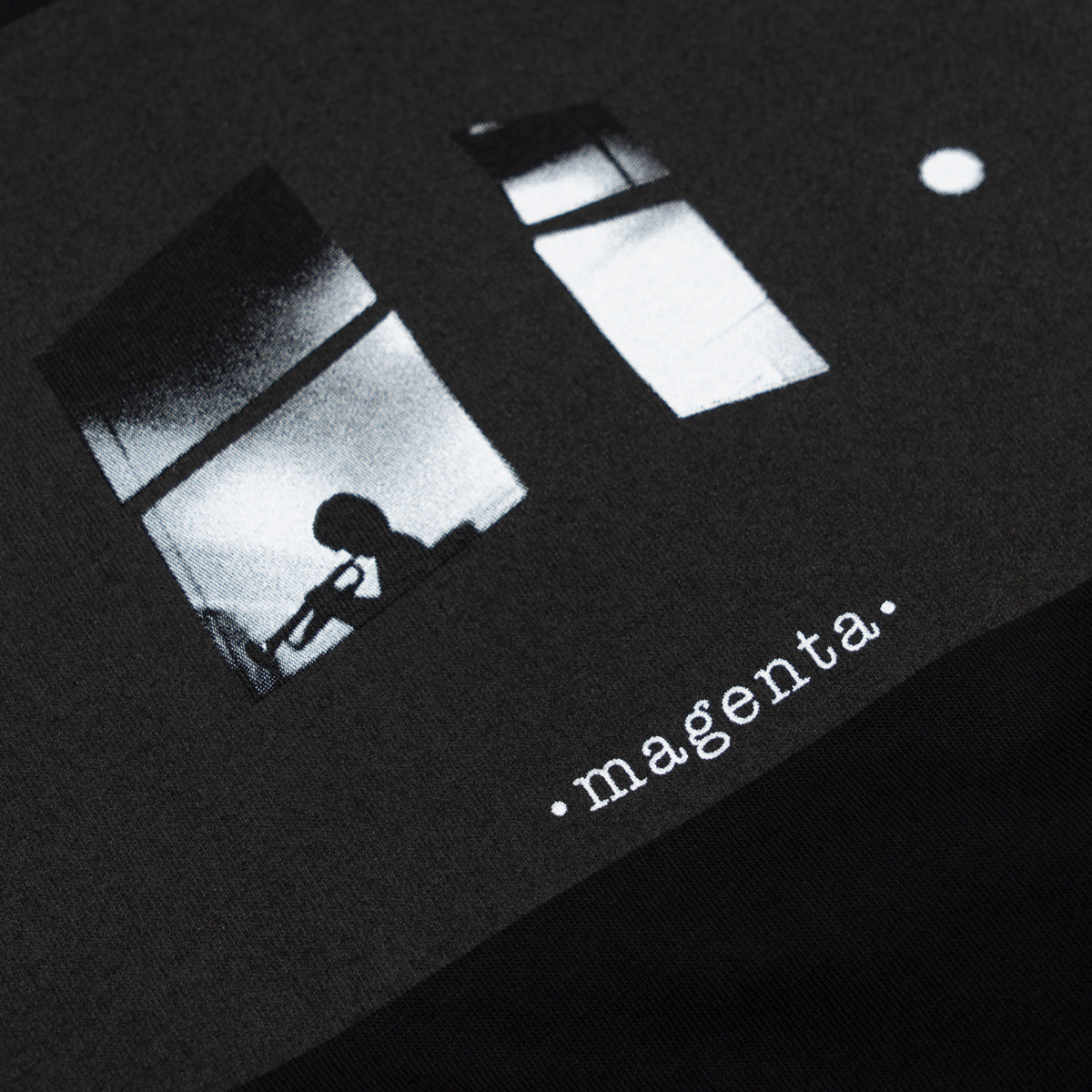 MAGENTA SKATEBOARDS  - WINDOW TEE "Black"