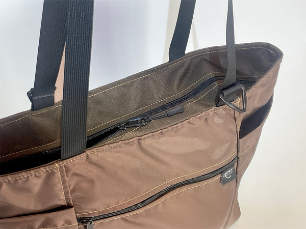COMA - 2023 Zip Tote Bag "Brown"