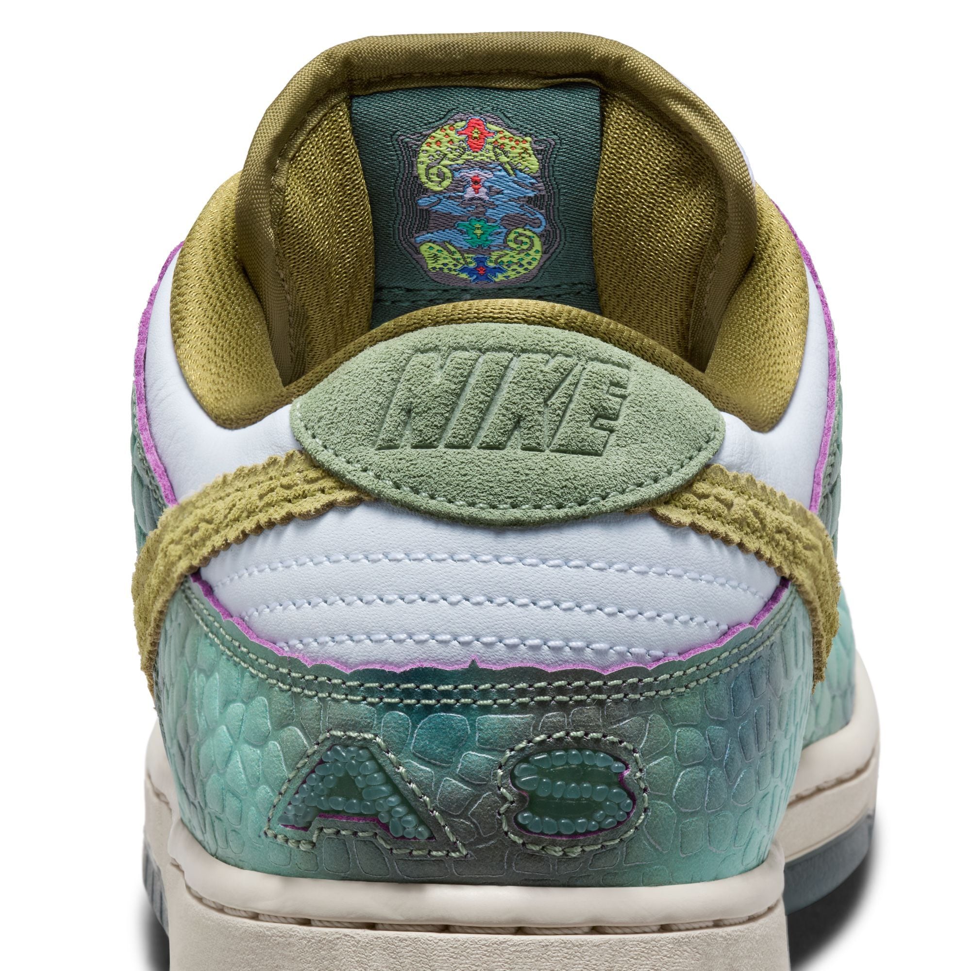 NIKE SB - Dunk Low Pro QS "Cameleon"