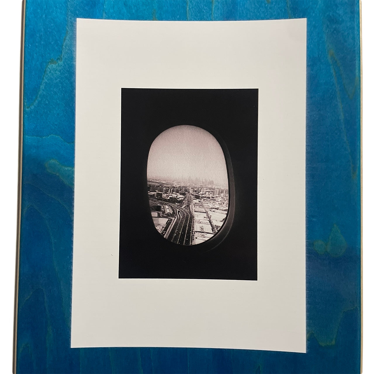 MANWHO - "window" Photo By Masahiro Yoshimoto 8.0"/8.25"