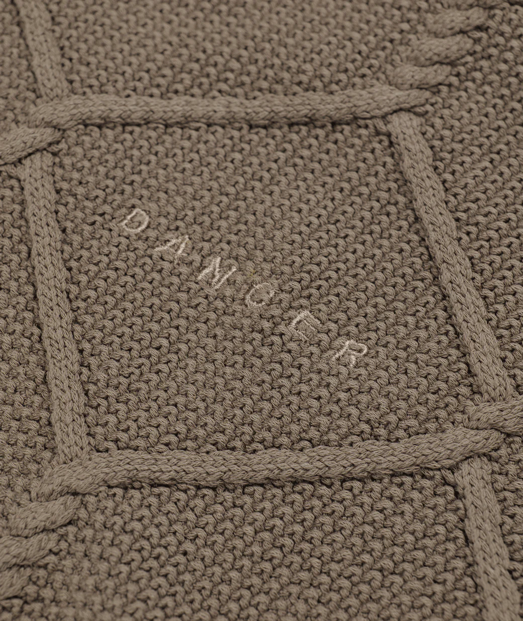 DANCER - Fence Knit "Beige"