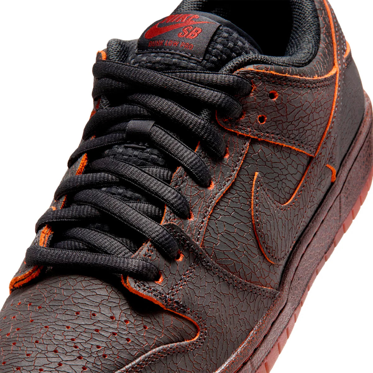 NIKE SB - DUNK LOW PRO “KRAMPUS”