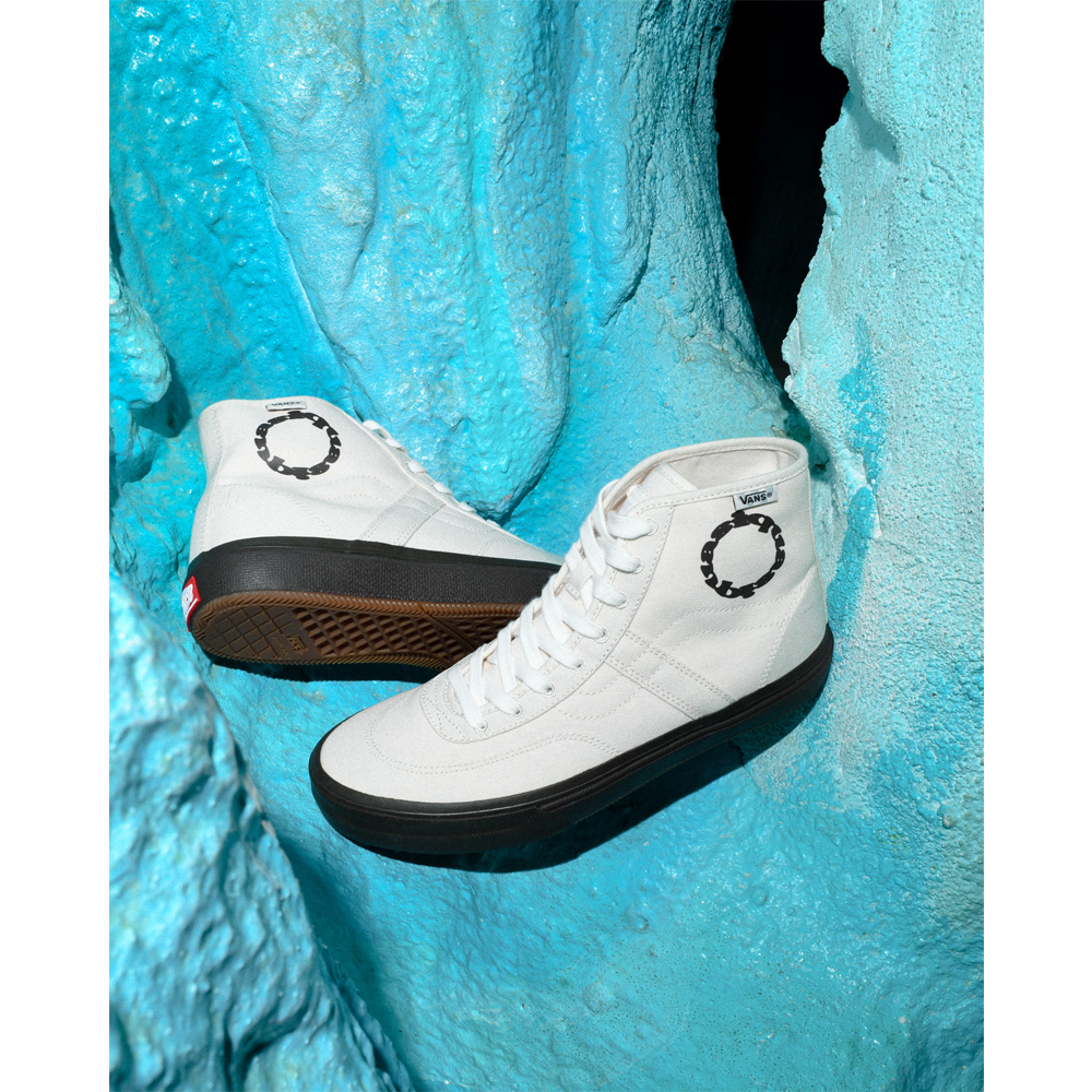 Vans decon white best sale