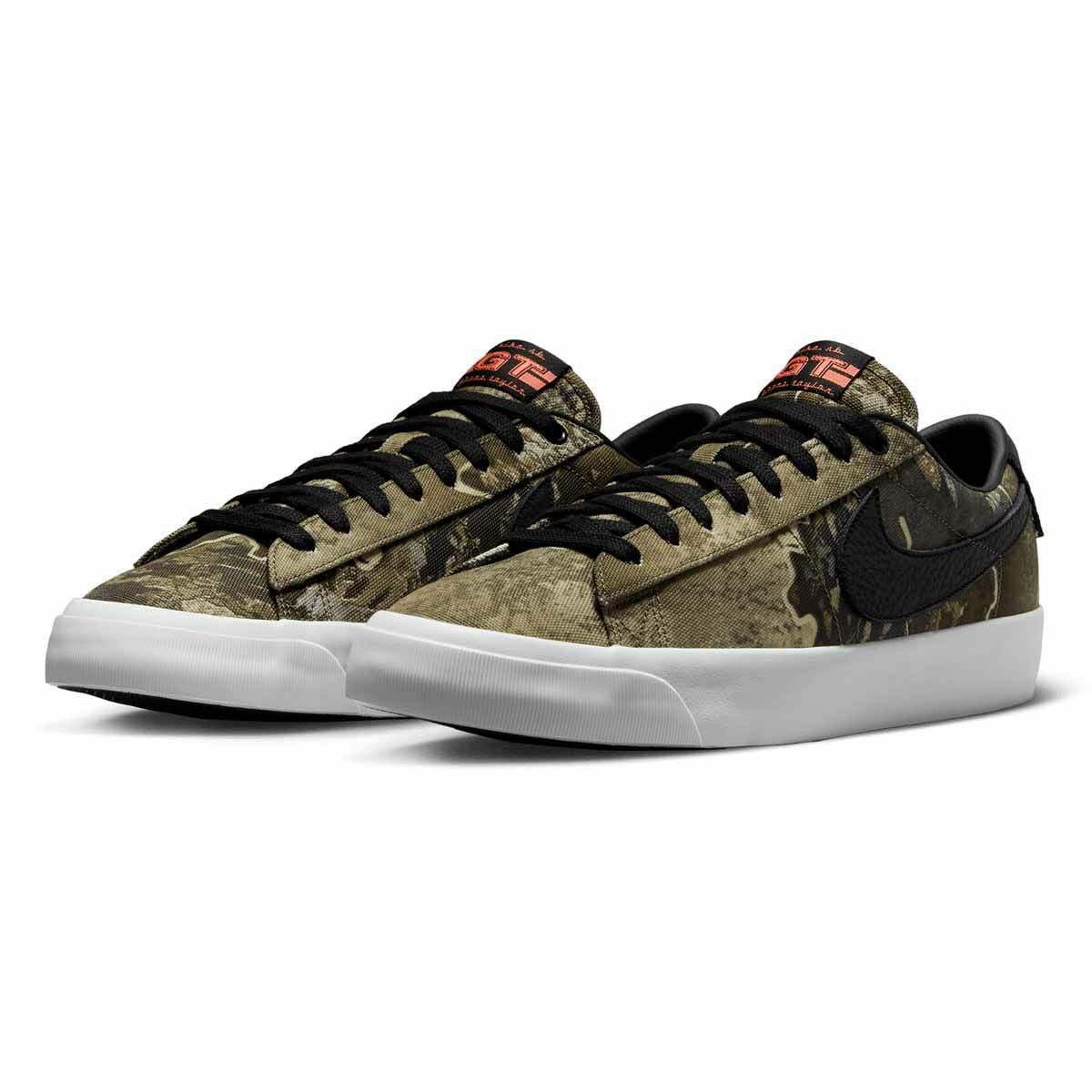 NIKE SB -  ZOOM BLAZER LOW PRO GT PRM "BLACK/SAFETY"