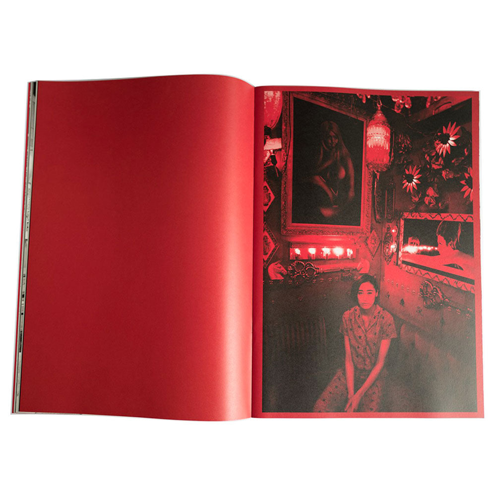 Joji Shimamoto 写真集 - RGBシリーズ "RED"